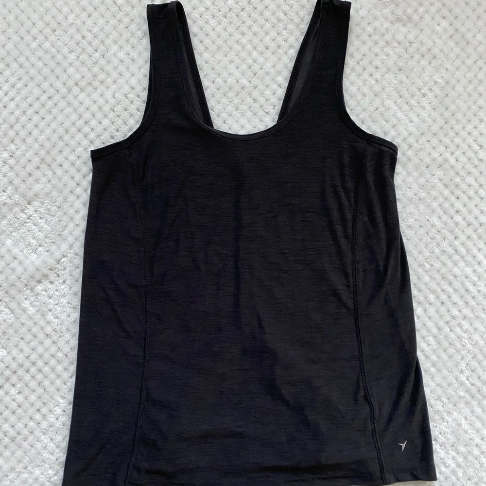 Old Nave Active Breathe On Vented Workout Tank